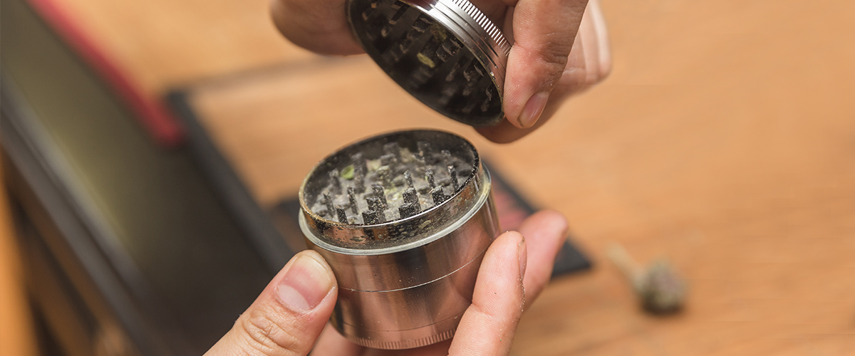 Marijuana Grinders What They Are, How to Use Them, and Their Benefits Medical Marijuana, Inc.