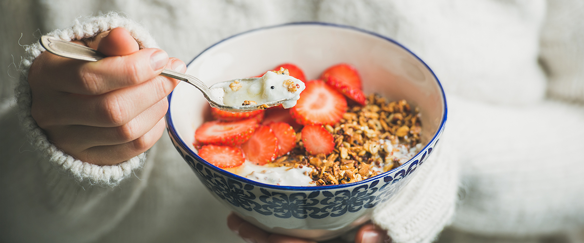 should you take cbd oil with food or empty stomach